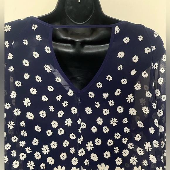Blu Pepper Navy and White Floral Blouse - Picture 3 of 4